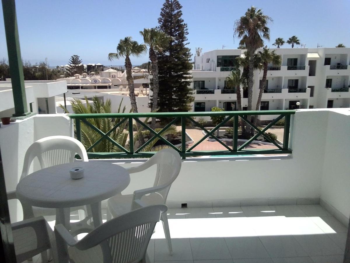 Apartamento Los Cármenes Appartamento Costa Teguise Esterno foto